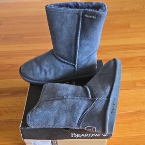 BearPaw Emma Short Charcoal Suede Boots